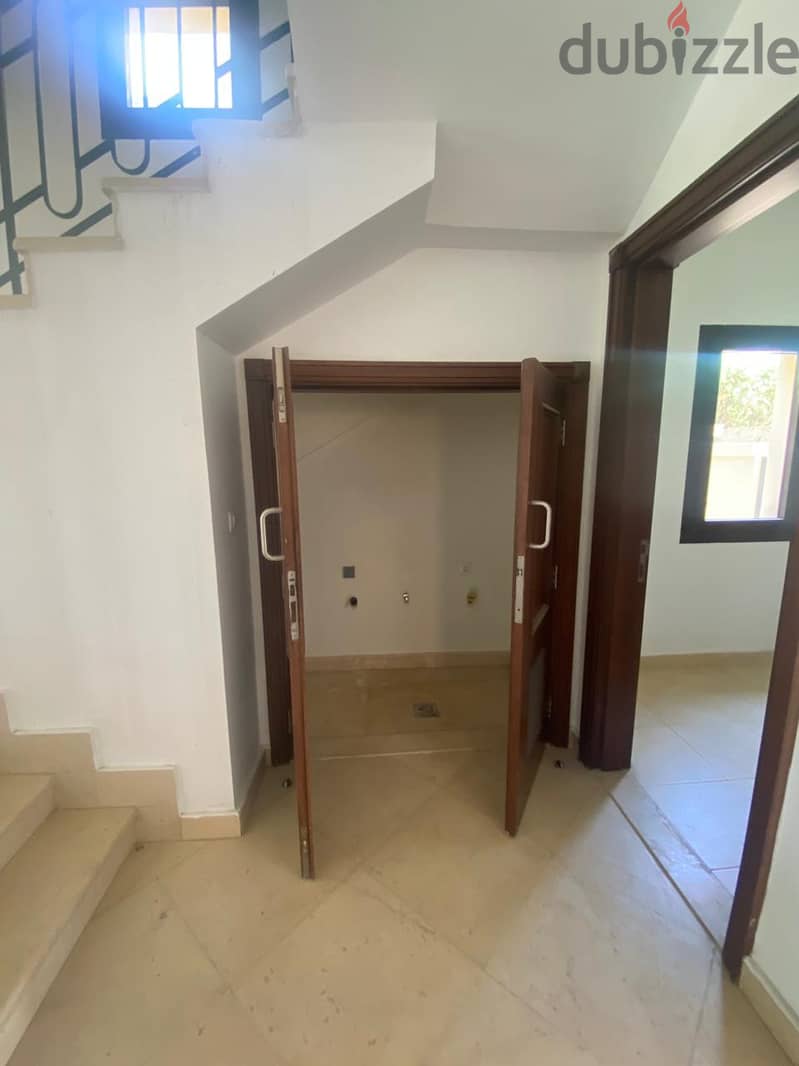 Villa For Rent Prime Location in Mivida New Cairo / Fully Finished with ACs - Kitchen - Garden  فيلا للايجار فى ميفيدا فيو مفتوح - جاهزة للسكن 7
