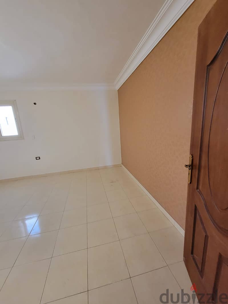 Very Amazing apartment for sale near the Northern 90th and Cairo Festival 0