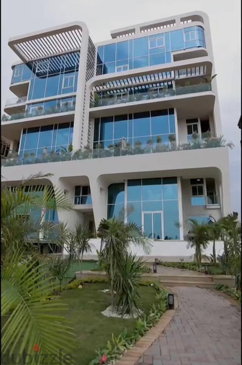 A Super Luxurious Triplex for sale in the heart of the Fifth Settlement, with installment plans over 6 years. 9