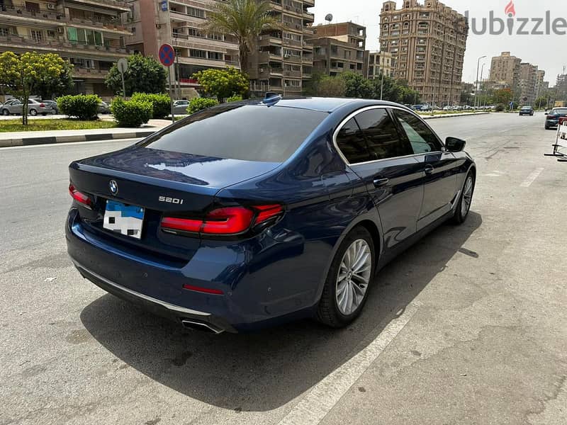 BMW 520i luxury 2021 1