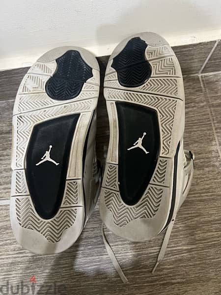 Nike Jordans 4 Military Black Original 5