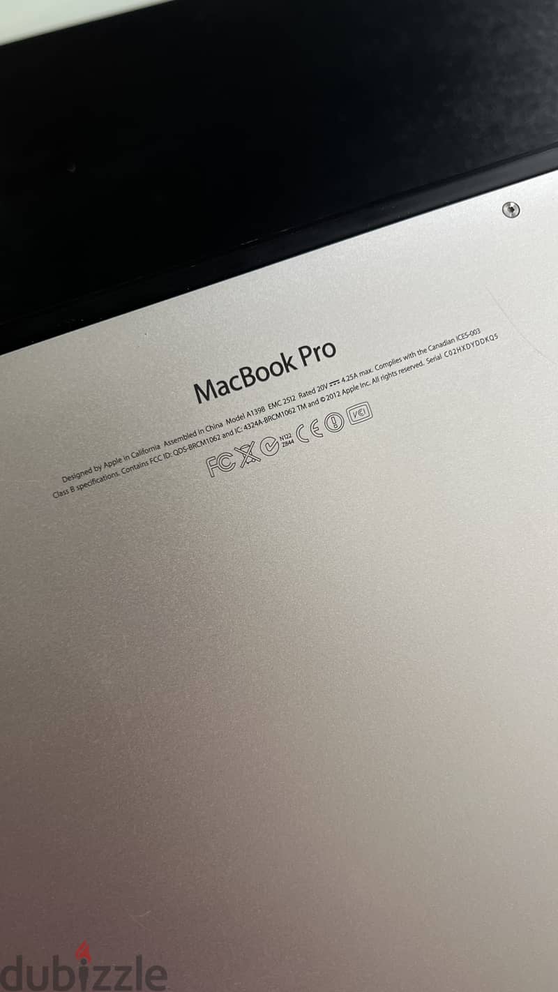 Macbook pro (Mid 2012)15 inch Retina display 5