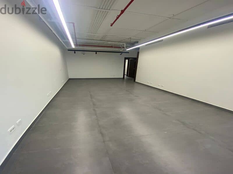 prime location office 284sqm  for rent  sodic Eastown 11