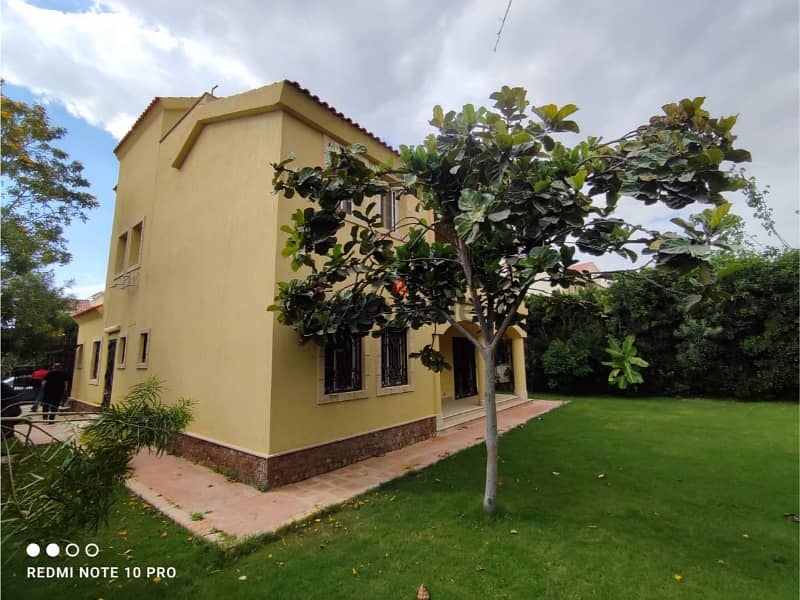 Available for sale, a separate villa for sale in Madinaty, building 320 square meters, model x 0