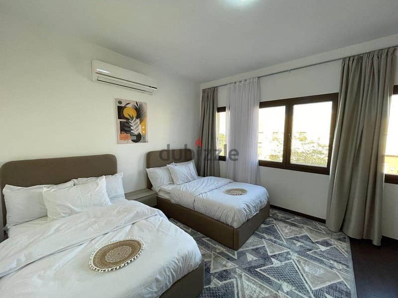 A villa townhouse villa located in the settlement, with a 40% cash discount 1