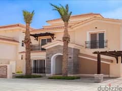 townhouse Modern corner in Al Maqsad Compound the capital on the club house ready to move