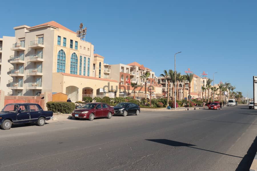 Apartments and studios on the tourist walkway in Al-Ahya 8