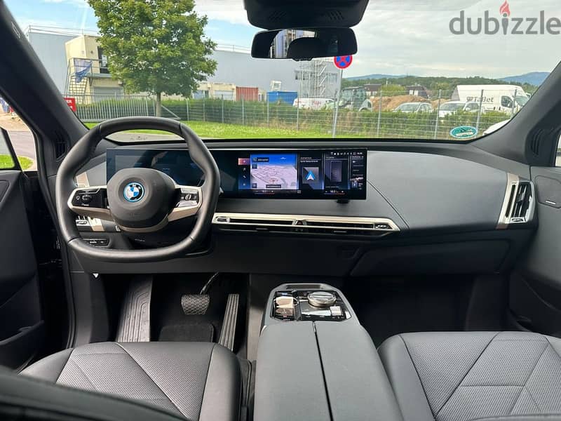 BMW iX 40 xDrive مبادرة المغتربين 6
