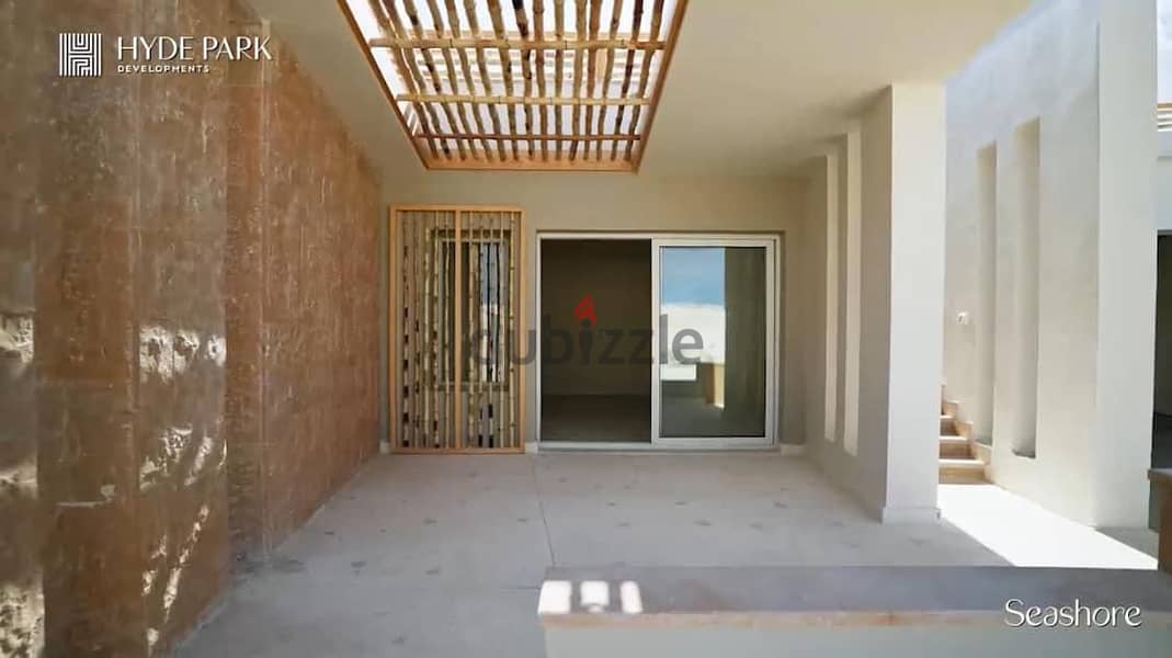 Fully Finished Full sea view chalet in Hyde Park North - Ras Al Hikma 3