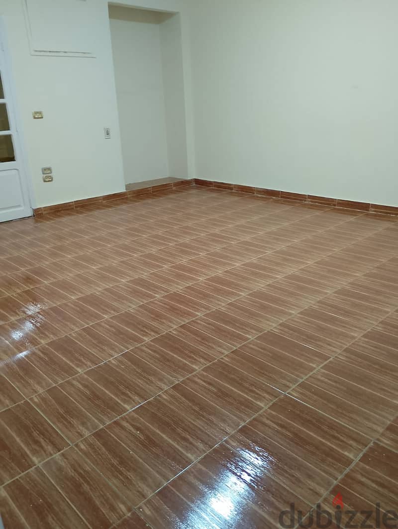 Apartment for rent in the Second District, near Fatima Al-Sharbatly Mosque Beside Sama Mall 2