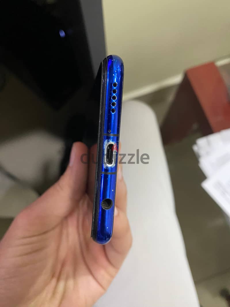Huawei nova 3i 4