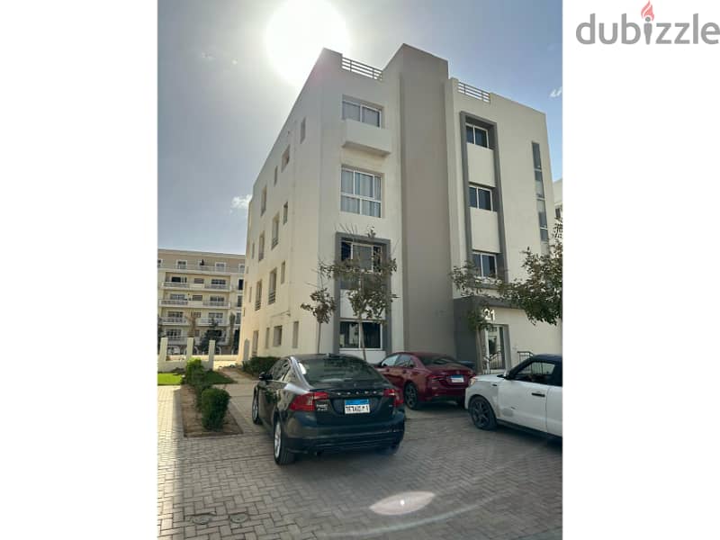 Duplex with garden for sale | Hyde Park new Cairo 1