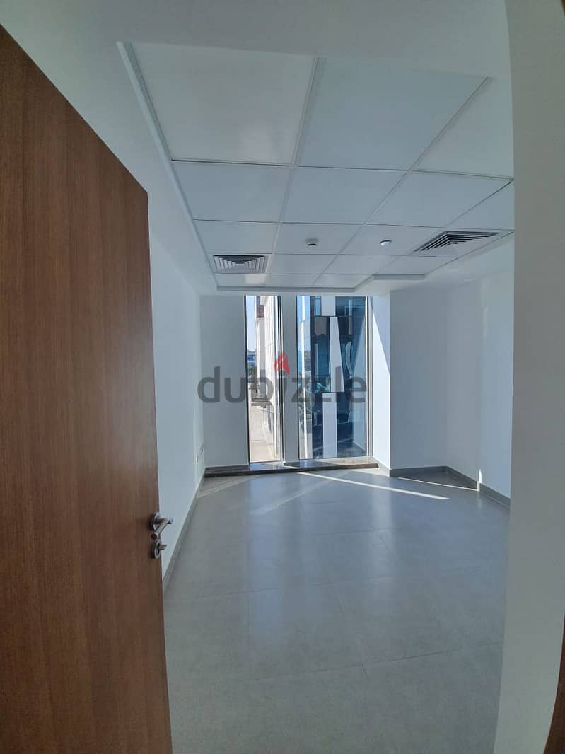 Clinic for rent fully finished + AC, at Park Street Sheikh Zayed 1