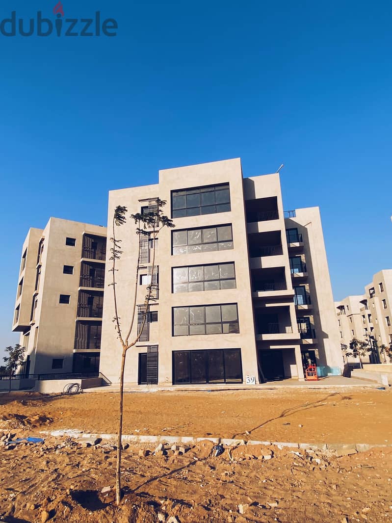 Apartment for sale 196 meters fully finished with only 10% down payment and the rest instalments for the longest period without interst O West Orascom 5