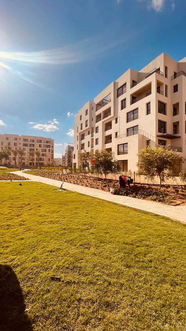 Apartment for sale 181 meters fully finished with instalments for the longest period, prime location near to Media Production City, O West Orascom 2