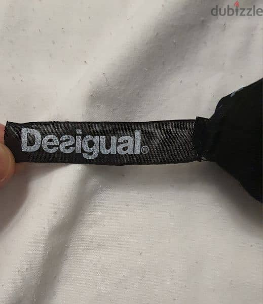 فسنان Desigual 4