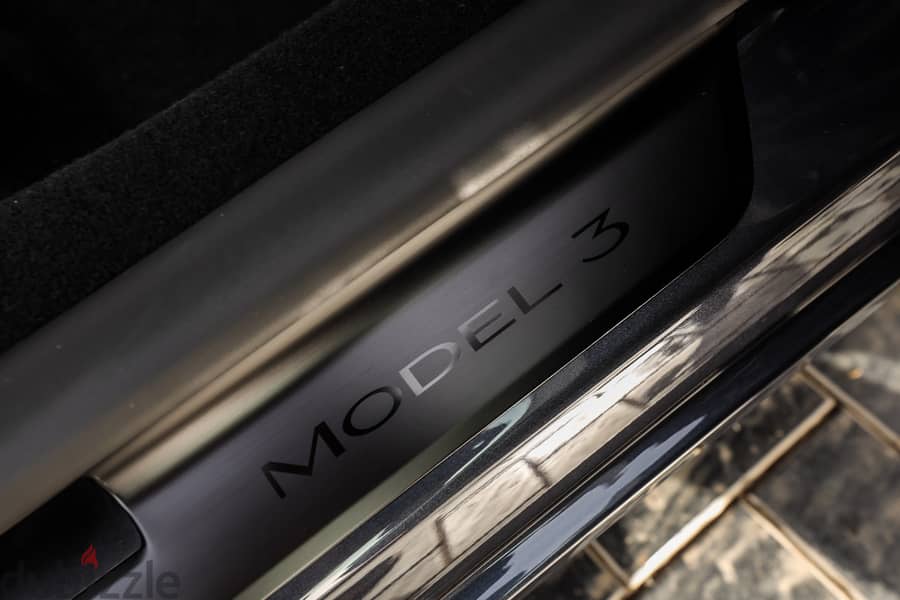 Tesla Model 3 2024 New Shape 11