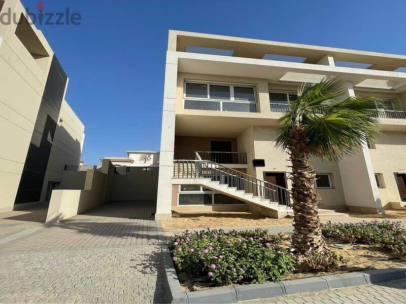 Pyramid Hills  Twin house for sale ready to move  With Pyramids View   Land 327 Sqm 1