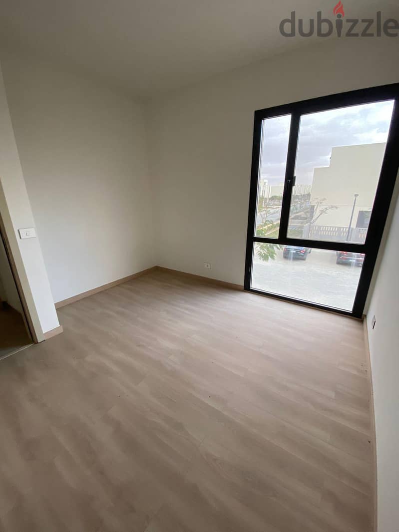 Apartment for Sale Fully Finished with Down Payment and Installments in Al Burouj El Shorouk City Very Prime Location 3