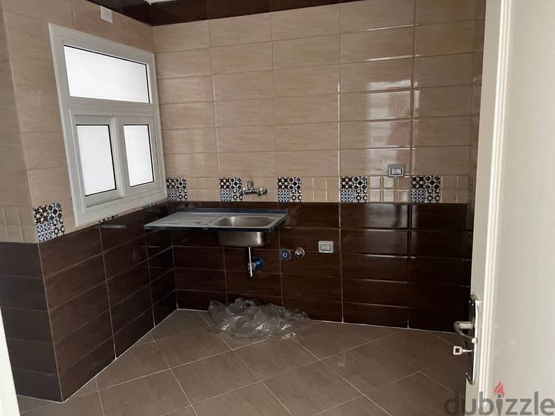 Apartment for sale in Madinaty, 140 square meters, B10, immediate receipt 2