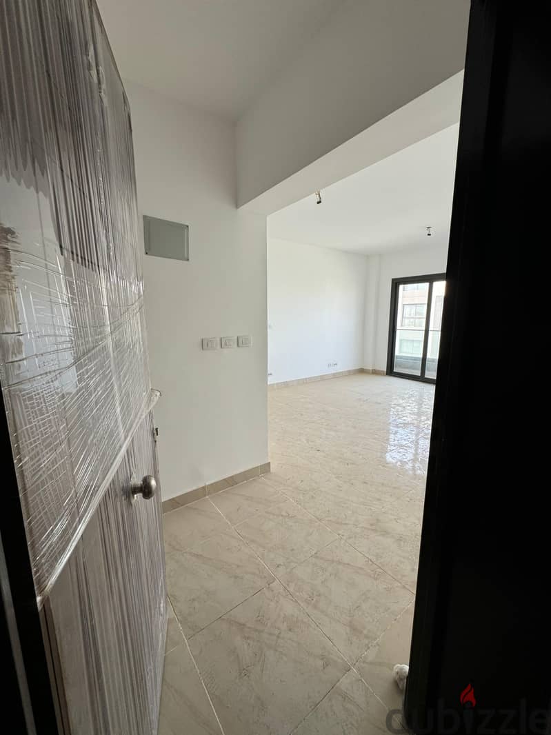 Apartment for sale in Madinaty, 100 meters, B15 4