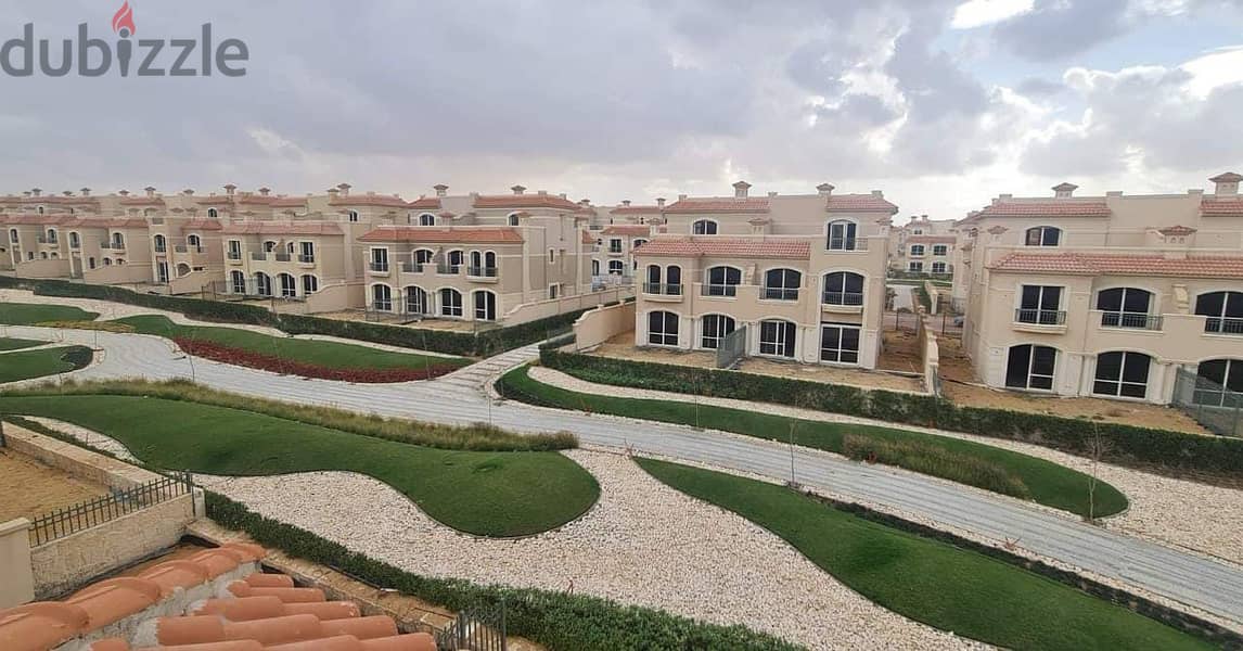 TOWN HOUSE MIDDLE CLASSIC 230 SQM 4 BEDROOMS+LIVING READY TO MOVE GREENERY VIEW La Vista City تاون هاوس ميدل للبيع لافيستا سيتى 3