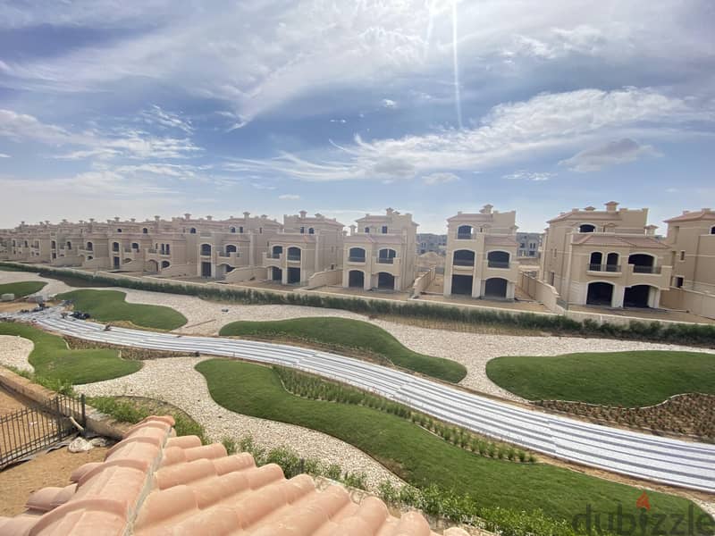 TOWN HOUSE MIDDLE CLASSIC 230 SQM 4 BEDROOMS+LIVING READY TO MOVE GREENERY VIEW La Vista City تاون هاوس ميدل للبيع لافيستا سيتى 9