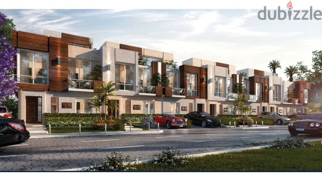 Ready to move townhouse for sale with installments at Azzar 2, New Cairo ازار 3