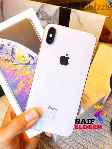 iPhone  xs max256 gold 1
