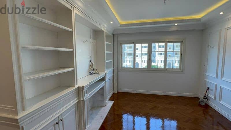 For Rent - 133m apartment  
in Mountain View Hyde Park 7