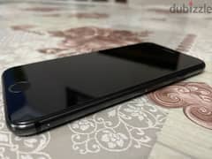 ايفون ٨ iphone 8 للبيع مساحه ٢٥٦ جيجا 0