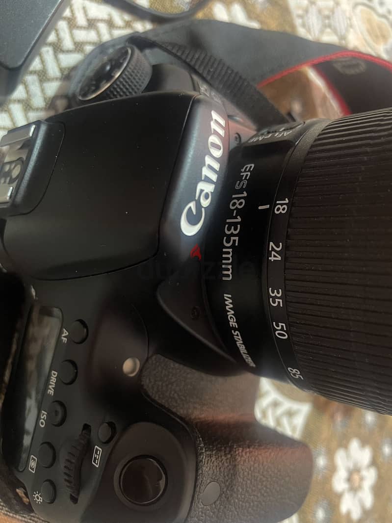 Canon 70D camera + 18-135STM 1