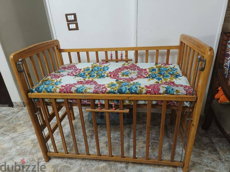 سرير اطفال خشب بالمرتبة 2