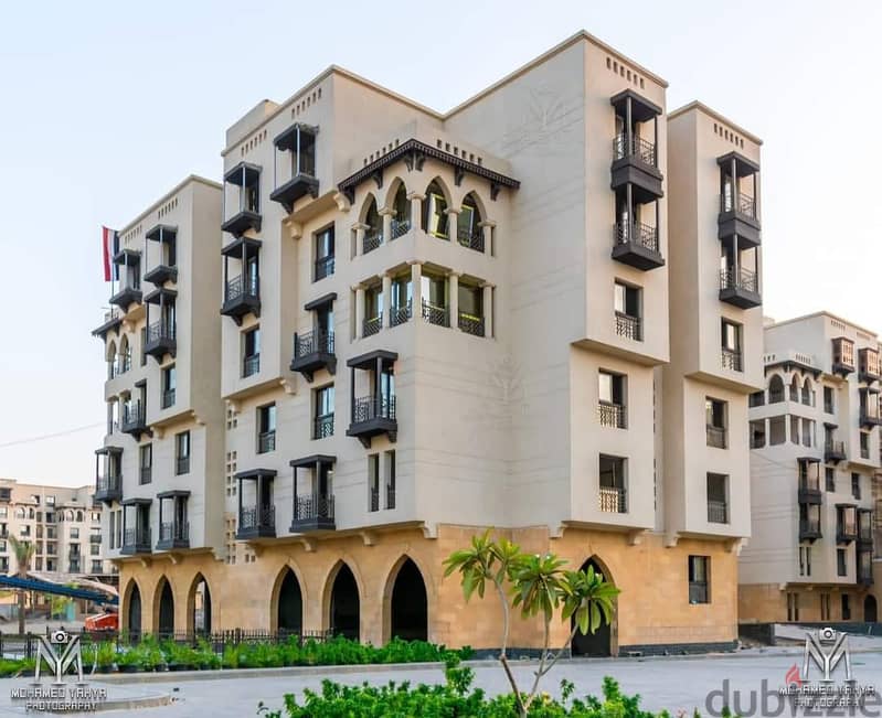شقة تشطيب فندقي + ACs للبيع فـ ماريوت ريزدينس Marriot Residence دايركت على شارع الثورة مصر الجديدة بمقدم 3,800,000 1