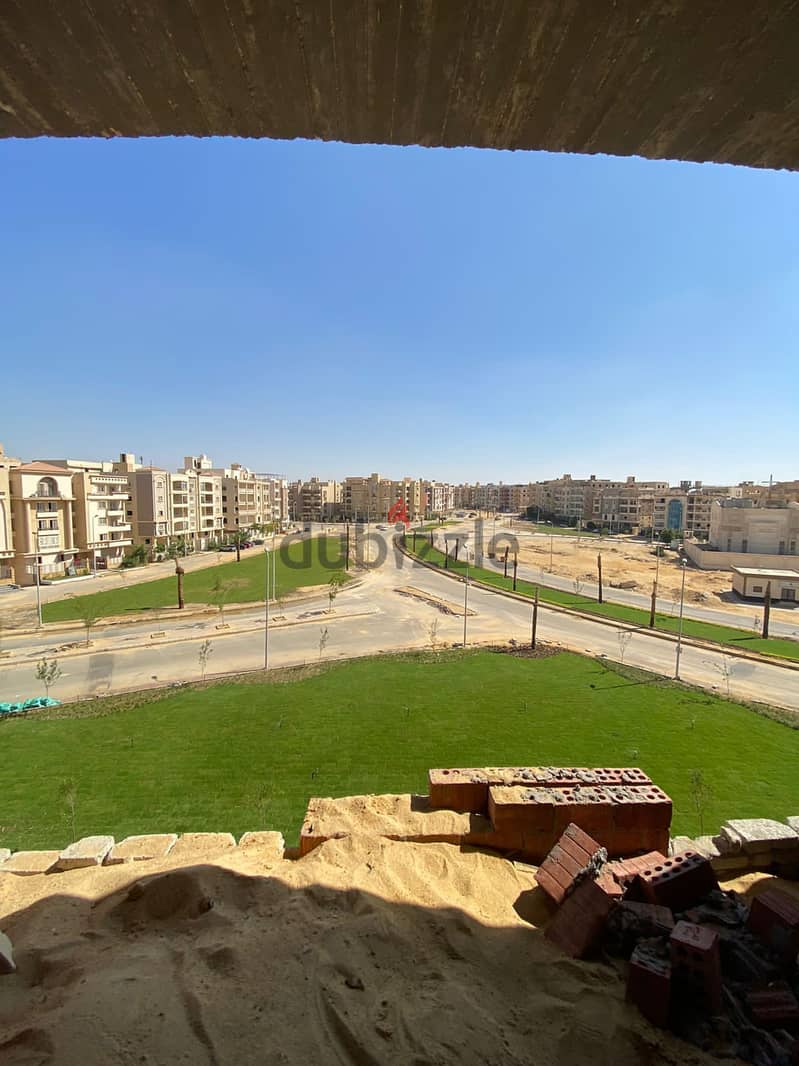 270 sqm ground floor apartment, ready to move, in Lotus, Fifth Settlement, in front of the largest garden in the region 1