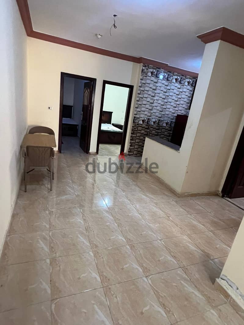 Apartment for rent yearly in El Alamein city, second number from the main street(12 months) 8