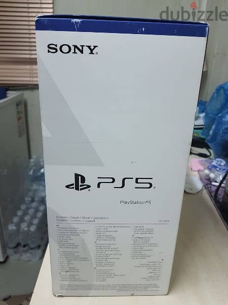 PS5 slim 1 TB with CD drive new and sealed 4