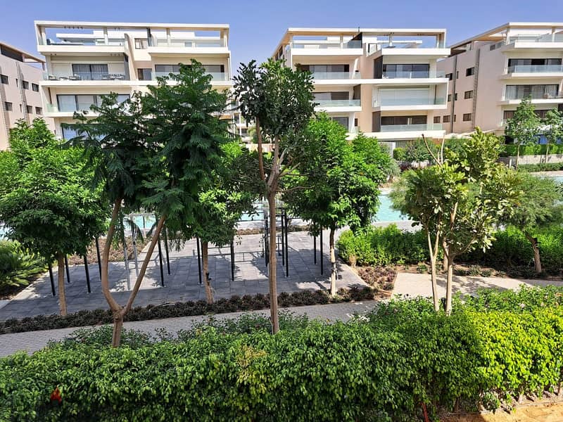 Apartment 181 under market price for sale in lake view residence 2 compound new Cairo fifth settlement 2