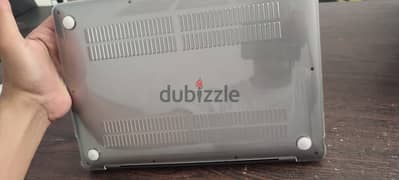 MacBook Air 2020 M1 like new with apple care 8G 256 / 13