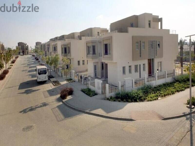 Townhouse with Prime Location Resale in Palm HilLLS 9