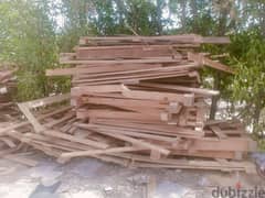 شراء اخشاب البالتات المستعملة و المستهلك بسعر مناسب
