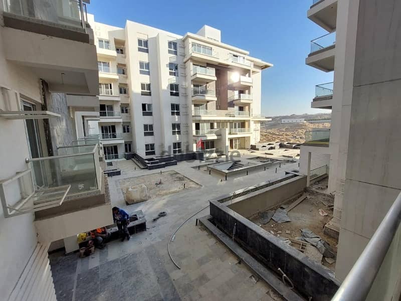 3-bedroom apartment for sale, ready to move in advance and installments, Mountain View iCity 3