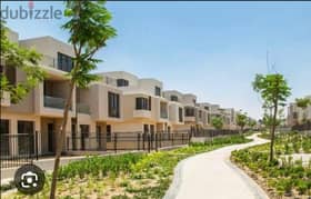 An opportunity to live in a finished apartment for sale, ground floor with a spacious garden, in installments in Sodic East Compound, Shorouk