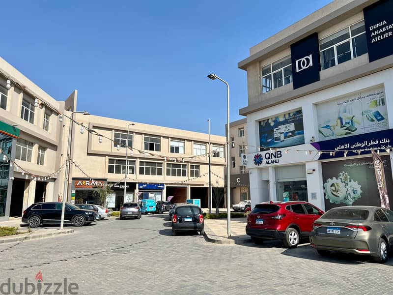 Office for sale ready to move with instalments, in heart of Sheikh Zayed 3