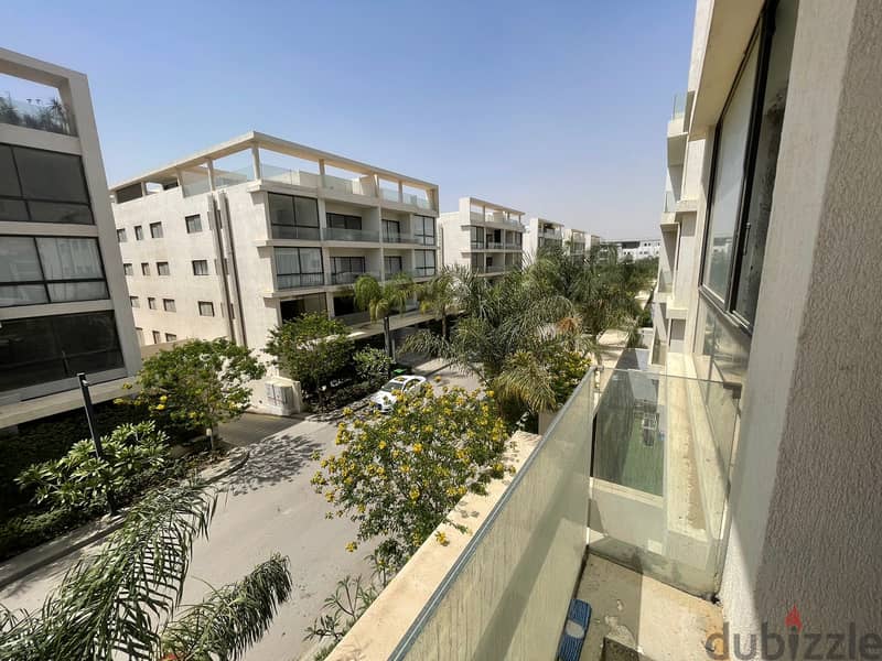 Apartment 144m with installments for sale in lake view residence compound New Cairo fifth settlement 3