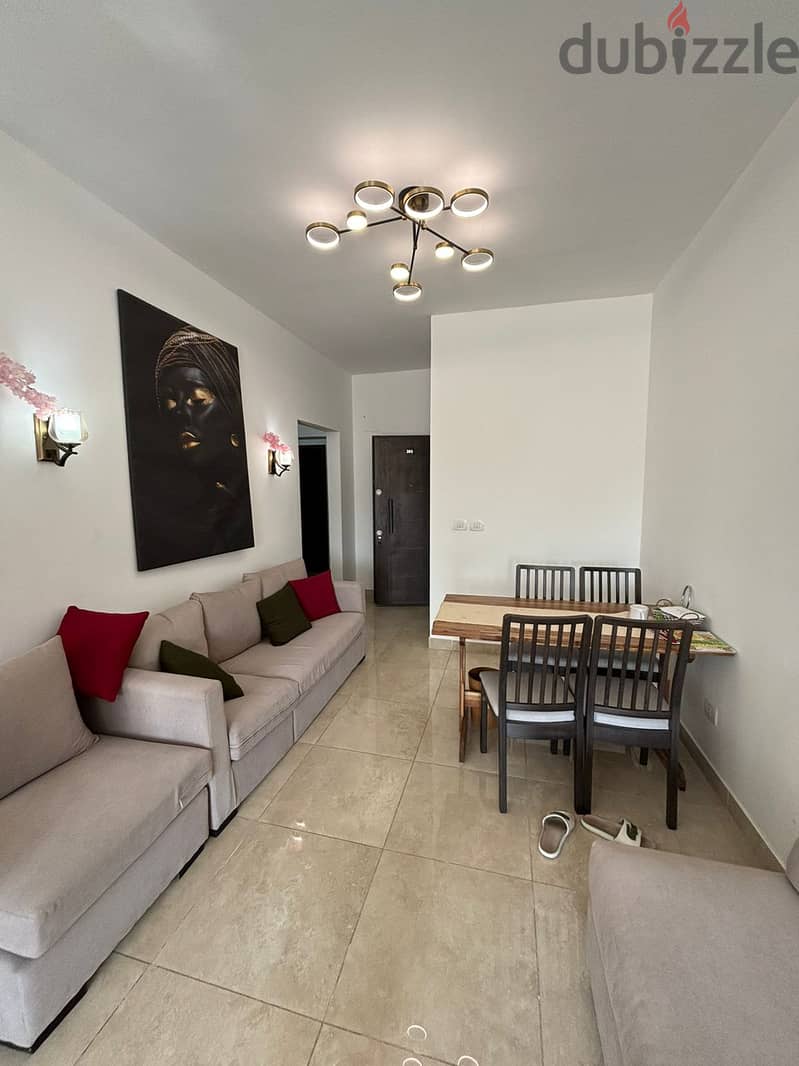 Fully finished 3 bedrooms Apartment + Kitchen and AC'S in Fifth Square ( Marasem ) 7