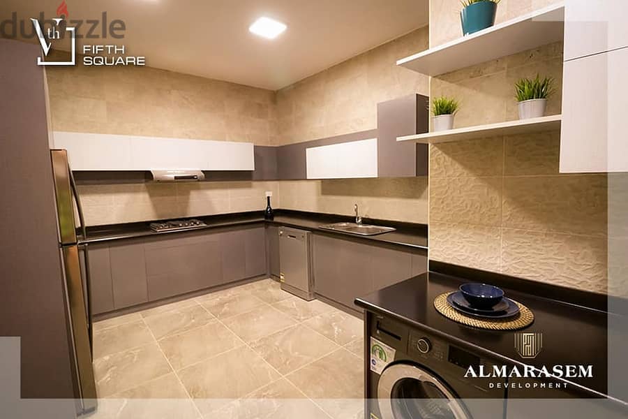 Apartment for sale in Fifth Square Al Marasem Compound in Fifth Settlement (finished + immediate delivery) 4