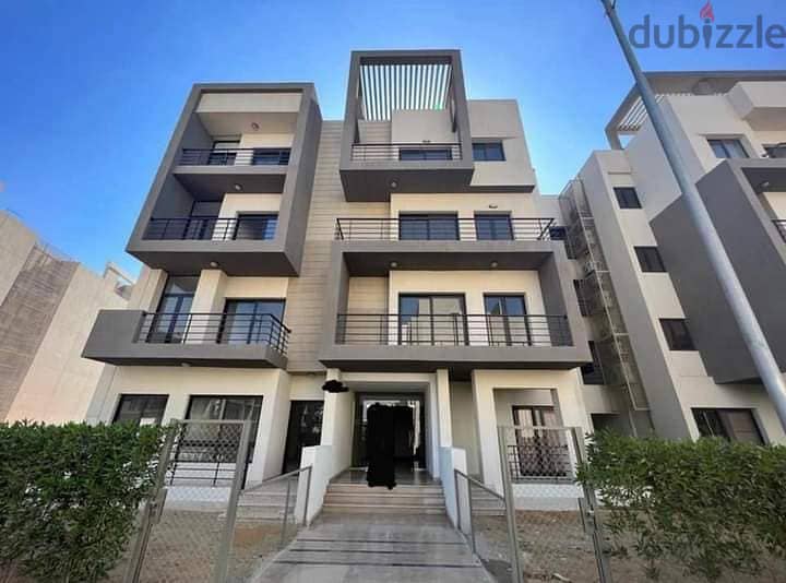 Apartment for sale in Fifth Square Al Marasem Compound in Fifth Settlement (finished + immediate delivery) 7