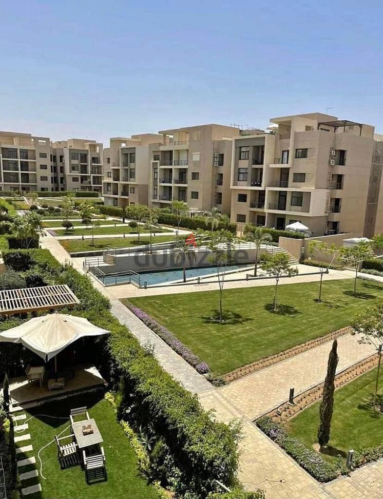 for sale apartment ready to move  fully finished with ACs & appliance  & furniture in fifth square marasem 28
