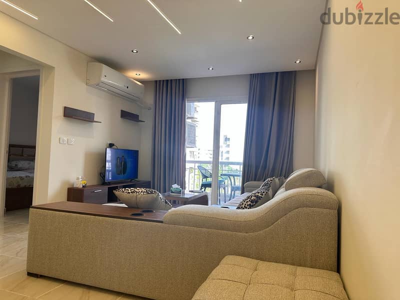 apartment for rent fully furnished first useed in  madinaty  new cairo 2